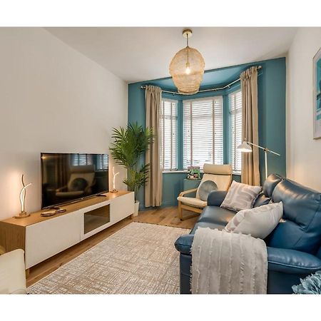 Central Belfast Apartments Chic Luxe R&R מראה חיצוני תמונה